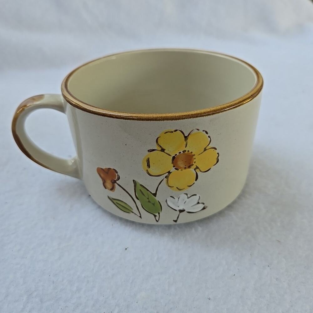 Vintage MCM Orange Yellow White Floral Oversized Coffee/Soup Mug Korea